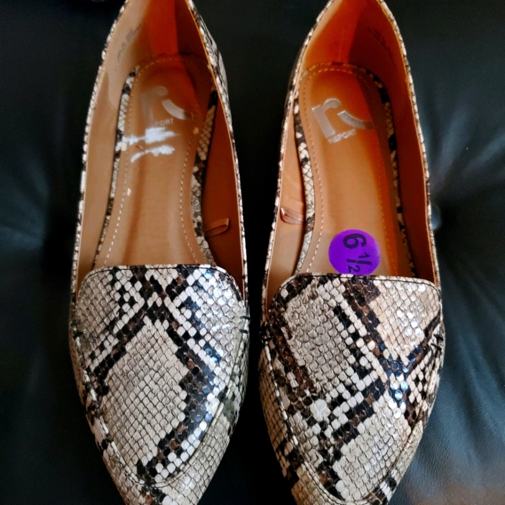 Women's loafers